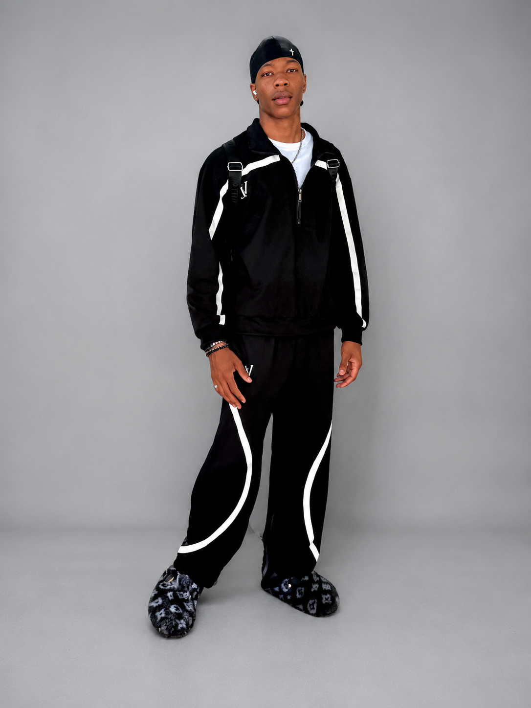 VL Founders track Set– Black